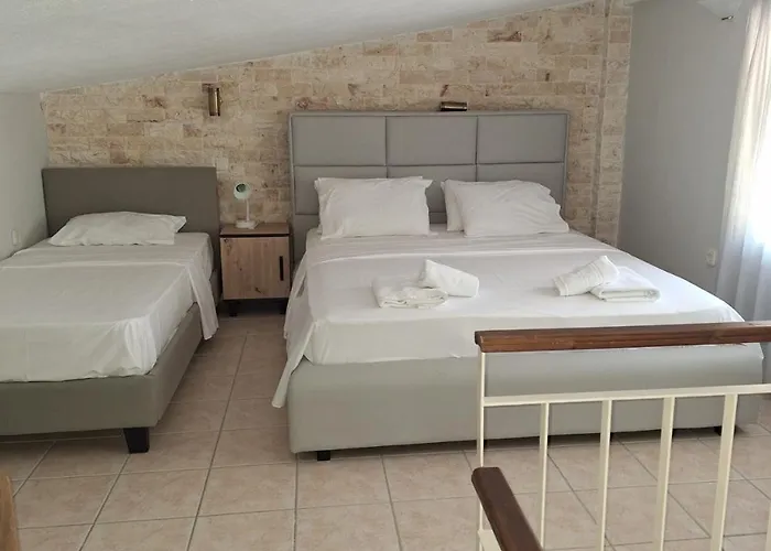 Case de vacanță Pool *